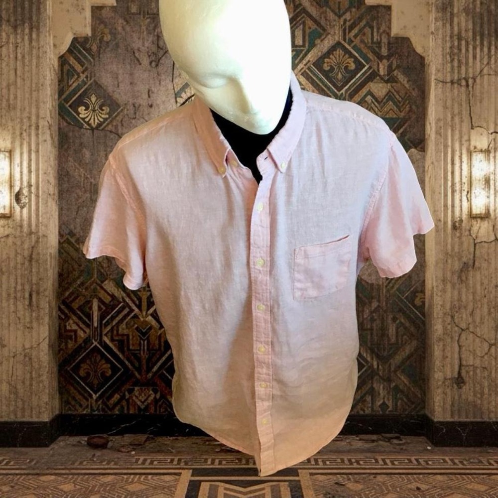 J.Crew pink linen button up shirt Size XL
Golf, Bbq,Beach,Summer,festival
